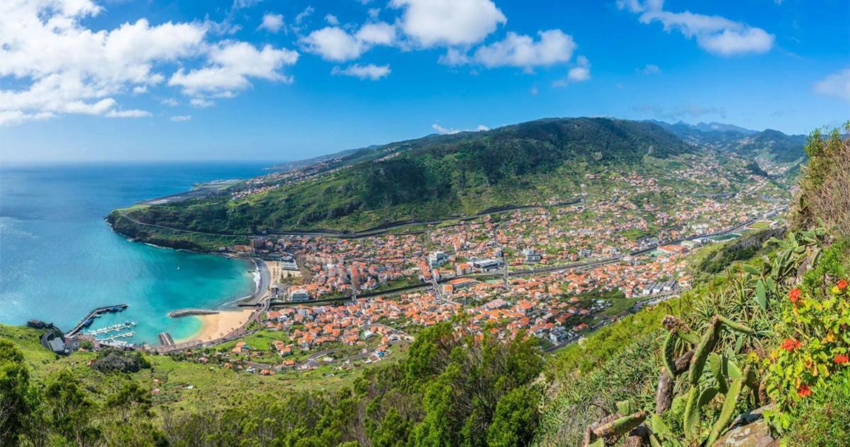 Апартаменты V.I.P. Baia Машику Экстерьер фото